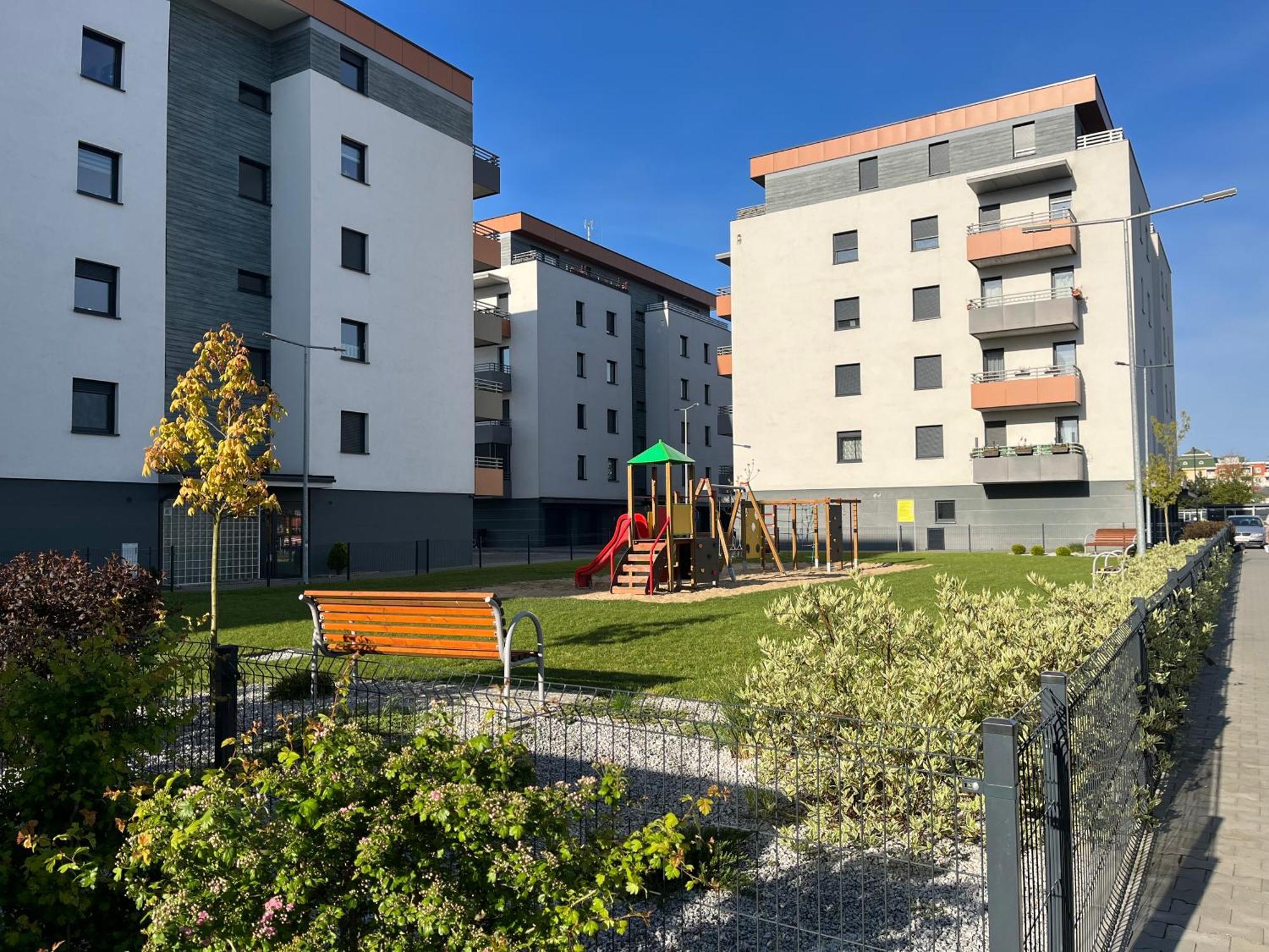 Apartament Nowe Ogrody Лешно Екстериор снимка